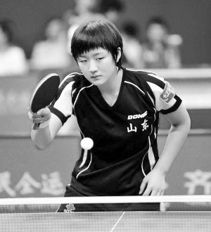 黄晓明表妹亮相全运赛场12岁进国家队前途光明(图)
