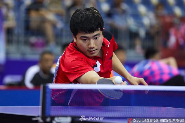 北京队和八一队会师全国乒乓球锦标赛男团决赛